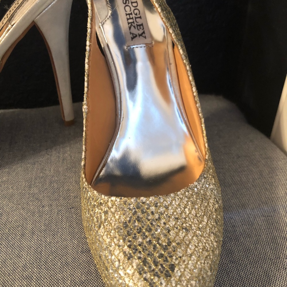 Badgley Mischka sparkly sling backs - Picture 5 of 7